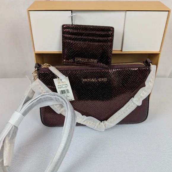 Michael Kors Oxblood Rouge Sombre Set - Picture 5 of 9